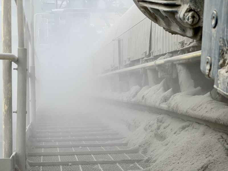 Conveyor Dust Suppression System For Risk Prevention